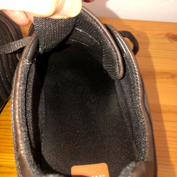 Hugo Boss Men's Sneakers - Never Worn - Picture 11 of 16